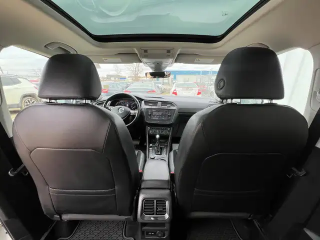 2018 Volkswagen Tiguan SEL Premium 4Motion - No Accident - Photo 22