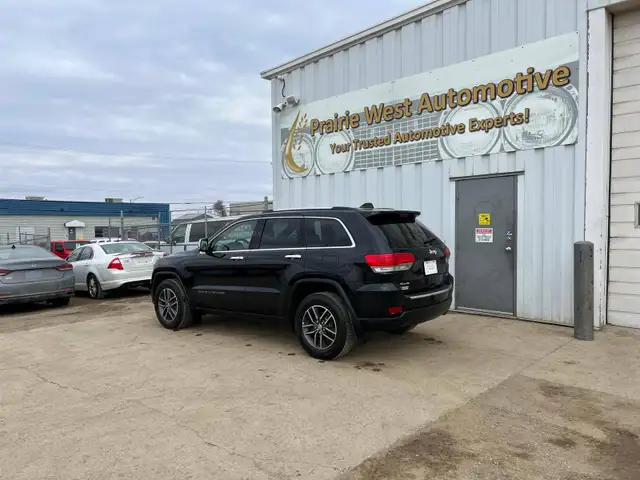 2017 Jeep Grand Cherokee Limited 4WD - Photo 7