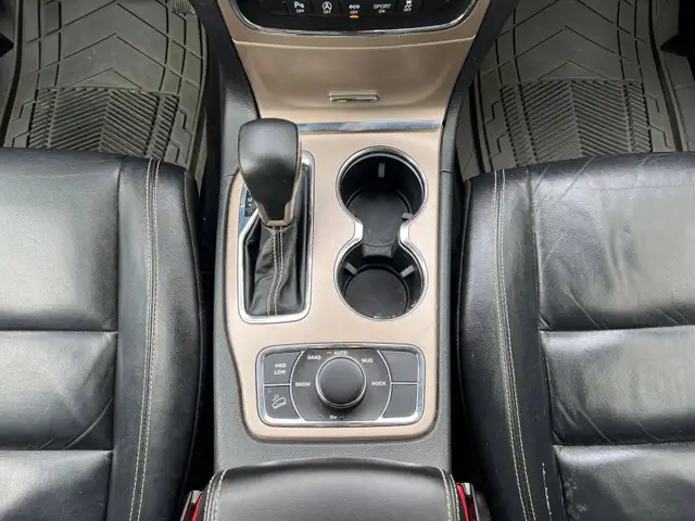 2017 Jeep Grand Cherokee Limited 4WD - Photo 29