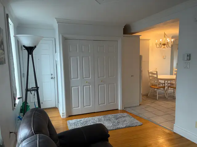 Beau grand 3 1/2, rue de la Reine St-Roch, Libre - Photo 12