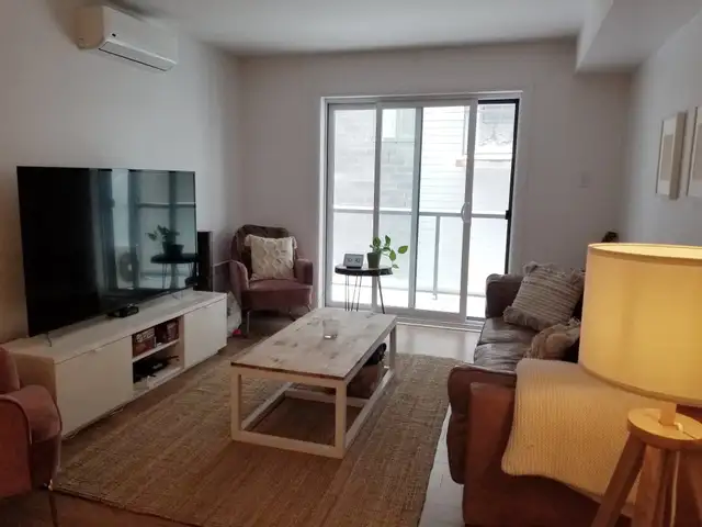 Beau grand 3 1/2, Ste-Foy, Air Clim, Parking intérieur Juillet - Photo 3