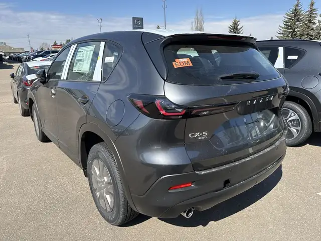 2026 Mazda CX-5 - Photo 4
