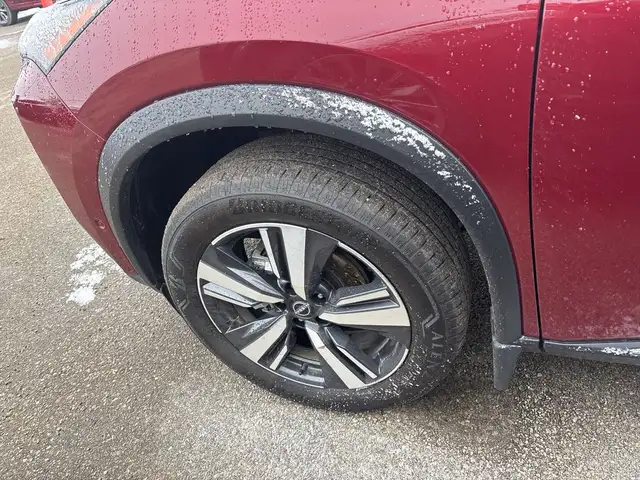2023 Nissan Rogue - Photo 6
