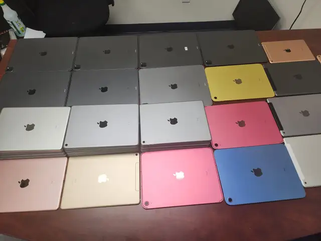 APPLE iPAD WI-FI   CELLULAR – LIMITED STOCK, GREAT PRICES - Photo 2