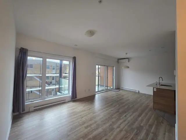 2 CH - 1 SDB - Québec - $1,598 /mo