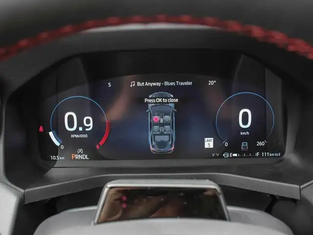 2026 Ford Explorer ST-Line - Photo 14