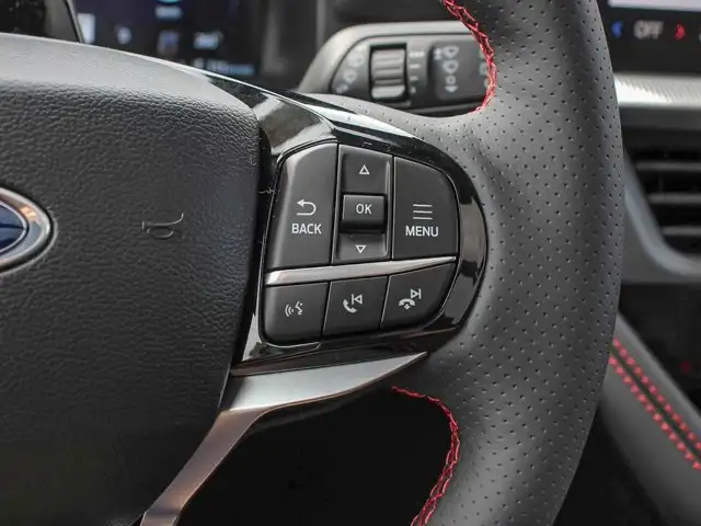 2026 Ford Explorer ST-Line - Photo 15