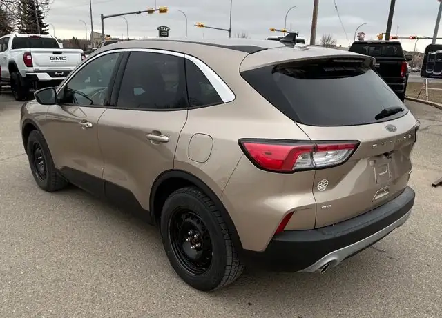 2020 Ford Escape SE AWD - Photo 3