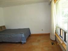 FURNISHED ROOM NEAR KENNEDY SUBWAY STATION $700