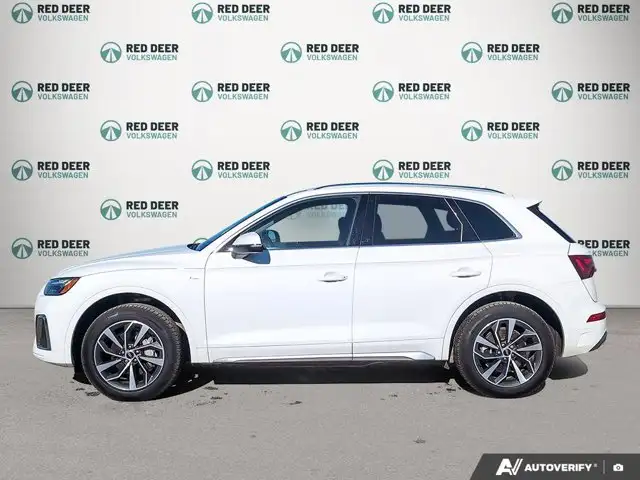 2023 Audi Q5 Progressiv | Clean Carfax | Panoramic Sunroof - Photo 3