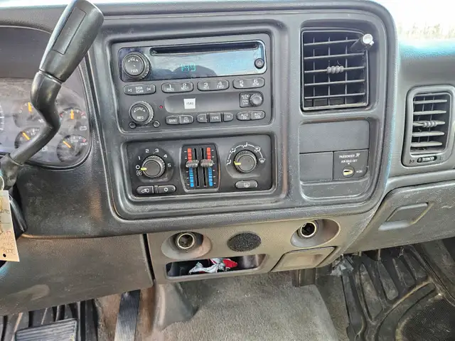 2006 Chevrolet 3500 - Photo 15