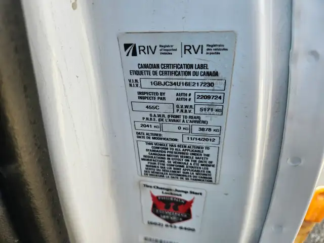 2006 Chevrolet 3500 - Photo 29