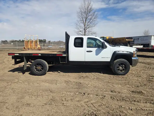 2008 Chevrolet 3500HD - Photo 5