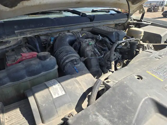 2008 Chevrolet 3500HD - Photo 11