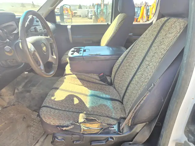 2008 Chevrolet 3500HD - Photo 14