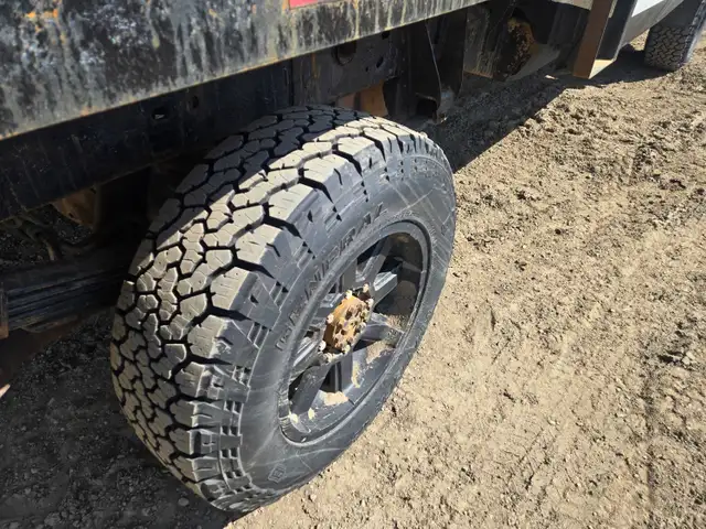 2008 Chevrolet 3500HD - Photo 21