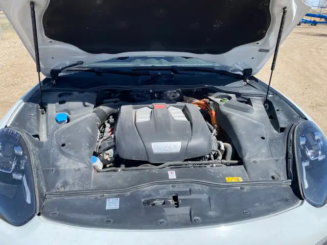 2017 Porsche Cayenne S - Photo 27