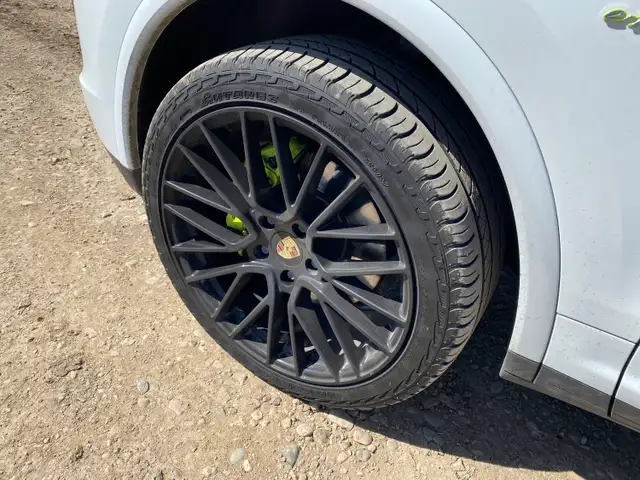 2017 Porsche Cayenne S - Photo 29