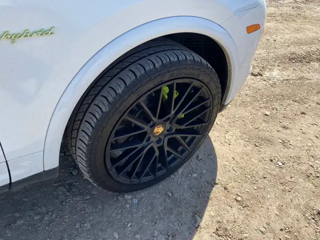 2017 Porsche Cayenne S - Photo 30