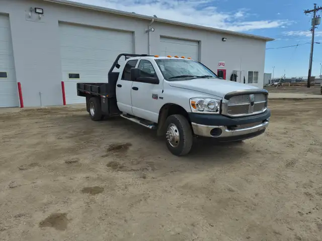 2007 Dodge Ram 3500 - Photo 2