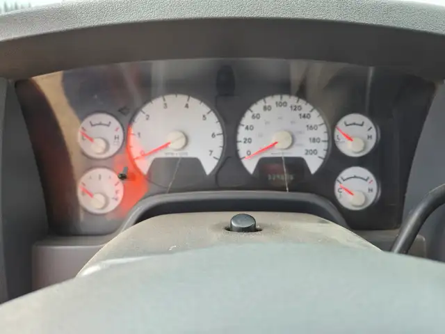 2007 Dodge Ram 3500 - Photo 11