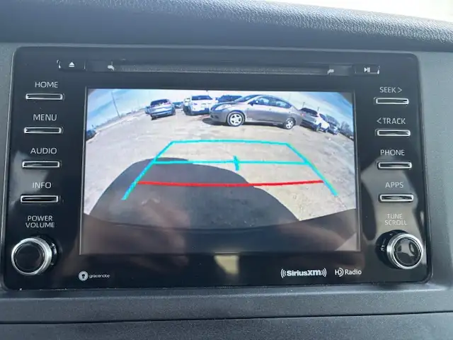 2018 Toyota Sienna LE 8 PASSENGER -PWR DOORS-WARRANTY INCLUDED - Photo 9