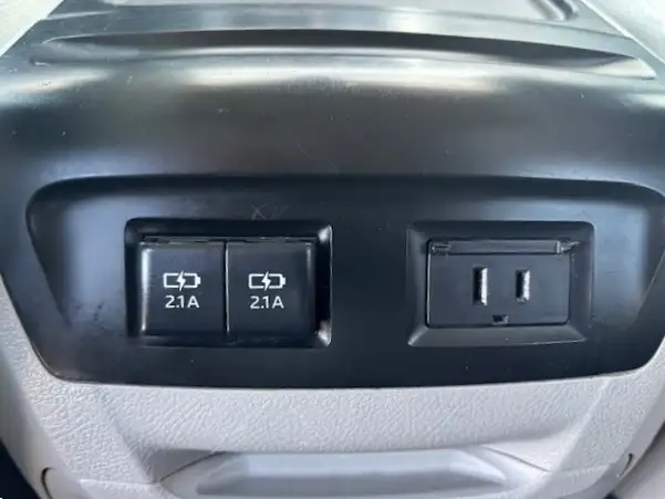 2018 Toyota Sienna LE 8 PASSENGER -PWR DOORS-WARRANTY INCLUDED - Photo 21