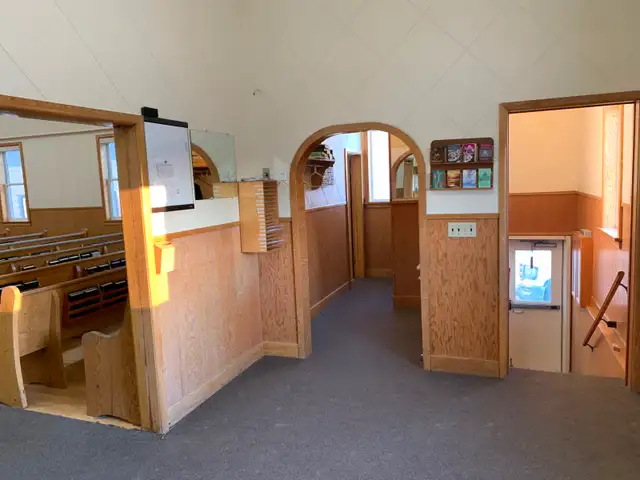 FREE Historic church building to be moved. - Photo 4