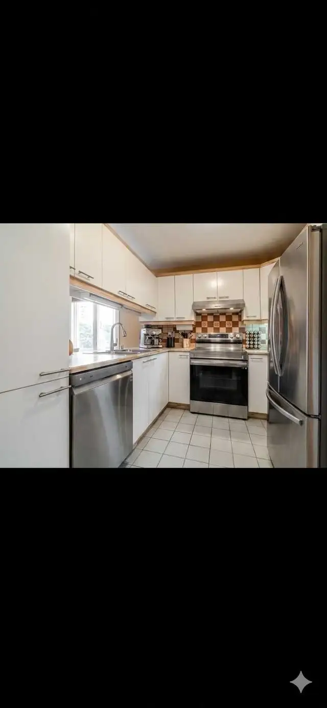 Condo à Louer – 2 Chambres & 2 Stationnements - Photo 10