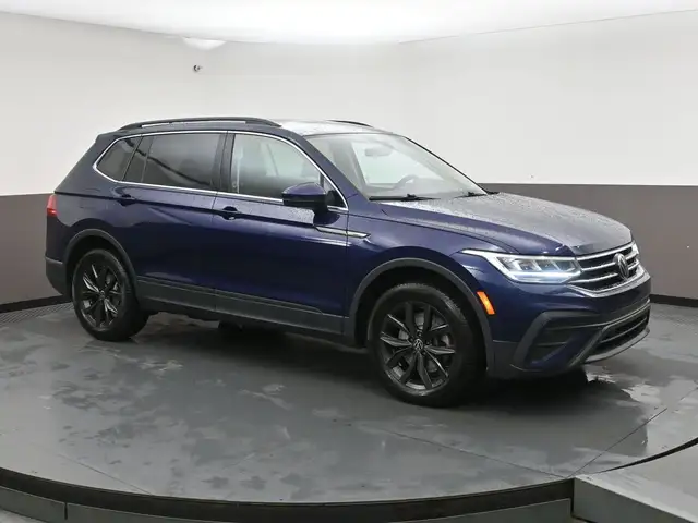 2024 Volkswagen Tiguan HEATED SEATS, HEATED STEERING WHEEL, APPL