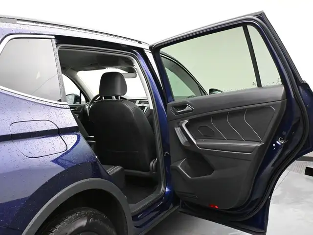 2024 Volkswagen Tiguan HEATED SEATS, HEATED STEERING WHEEL, APPL - Photo 26