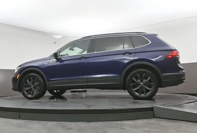 2024 Volkswagen Tiguan HEATED SEATS, HEATED STEERING WHEEL, APPL - Photo 42