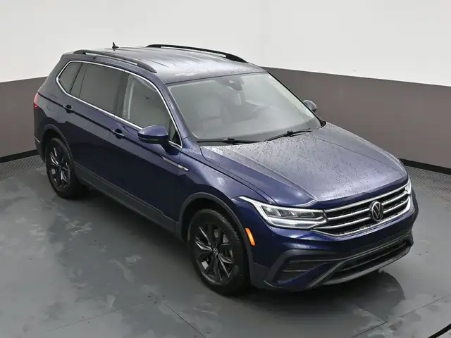 2024 Volkswagen Tiguan HEATED SEATS, HEATED STEERING WHEEL, APPL - Photo 45