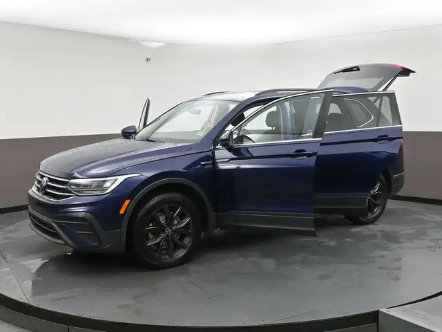 2024 Volkswagen Tiguan HEATED SEATS, HEATED STEERING WHEEL, APPL - Photo 56