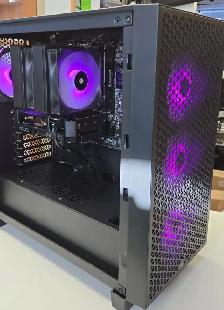 PC GAMING Ryzen 7 5800X RX 9060 XT 32GB DDR4 SSD 1TB NVMe WiFi - Photo 2
