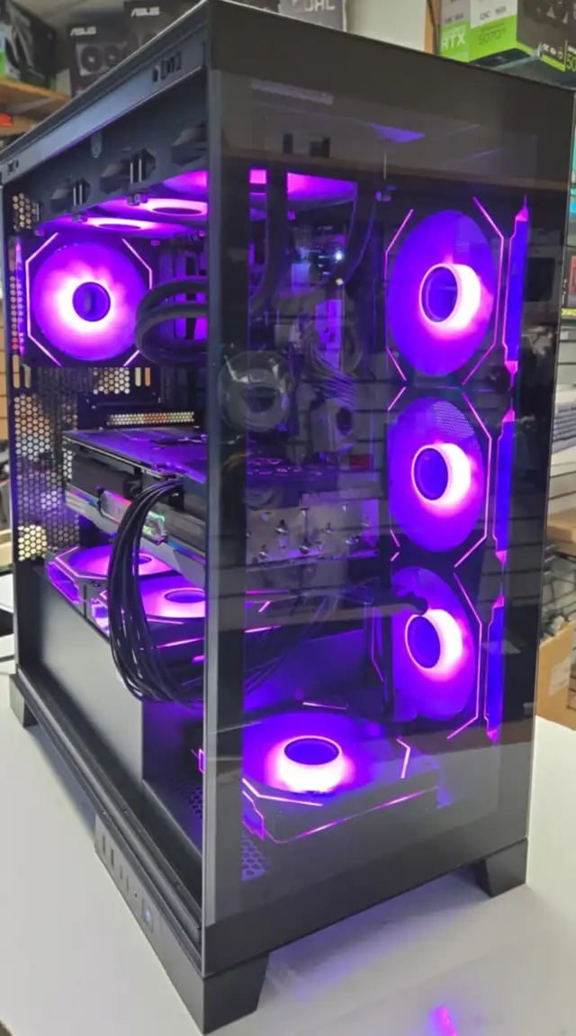 PC GAMING NEUF RTX5070Ti Ryzen 9 9900X 16GB 32GB DDR5 2TB NVMe