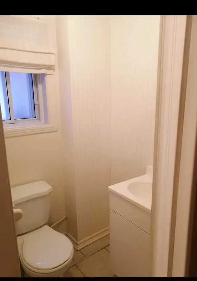 3 1/2 demi sous sol duplex chauff, electric inclus - Photo 8