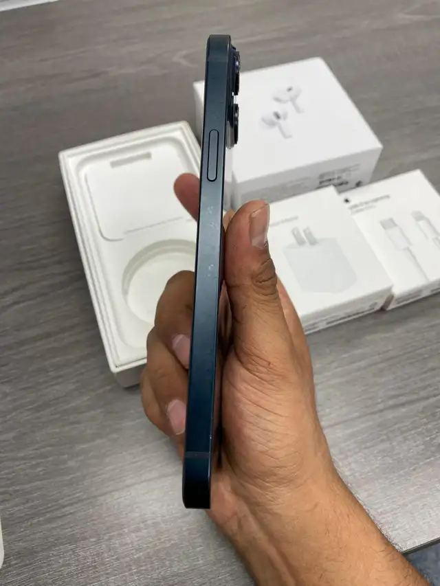 iPhone 14 PLUS 128gb Changed screen Airpods/Adapter/Delivery - Photo 3