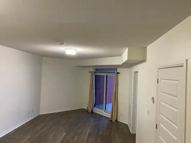 One bedroom condominium available for lease in Markham - Photo 15