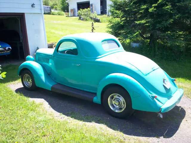 1935 Ford 3 Window Coupe - Photo 3