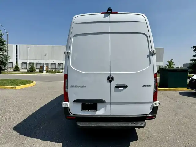 2019 Mercedes-Benz Sprinter Van - Photo 14