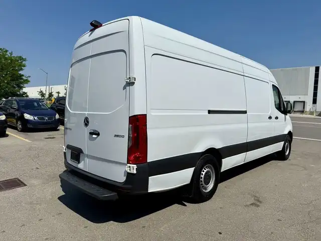 2019 Mercedes-Benz Sprinter Van - Photo 18