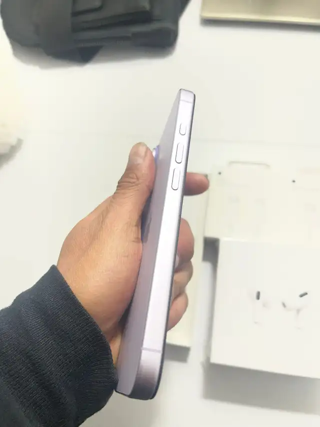 iPhone 17 256gb Airpods/Fast Charger/Delivery - Photo 4