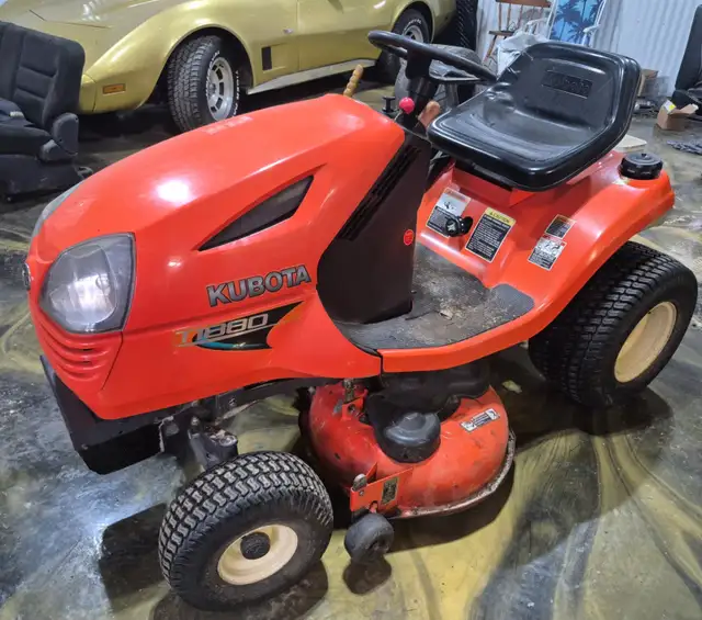 Kobota  Lawn Tractor for Sale - Photo 3