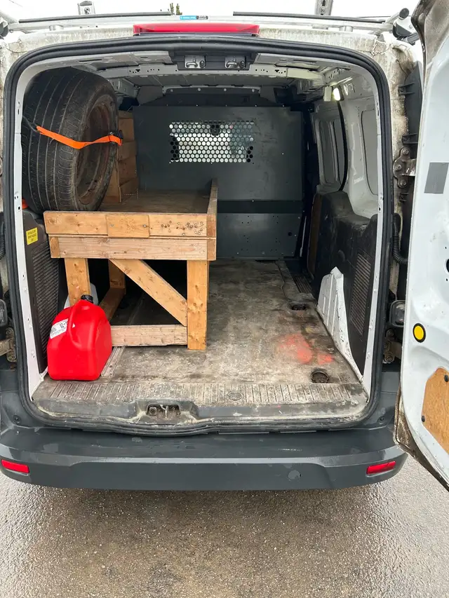 2015 Ford Transit Van - Photo 4