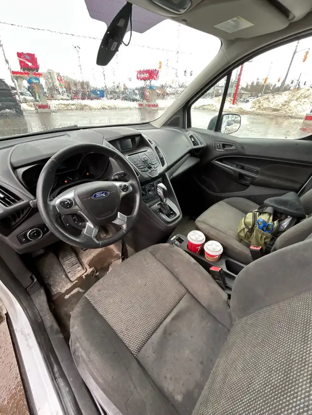 2015 Ford Transit Van - Photo 6