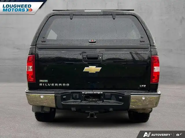 2011 Chevrolet Silverado 1500 LTZ Crew Cab 4WD - Photo 5