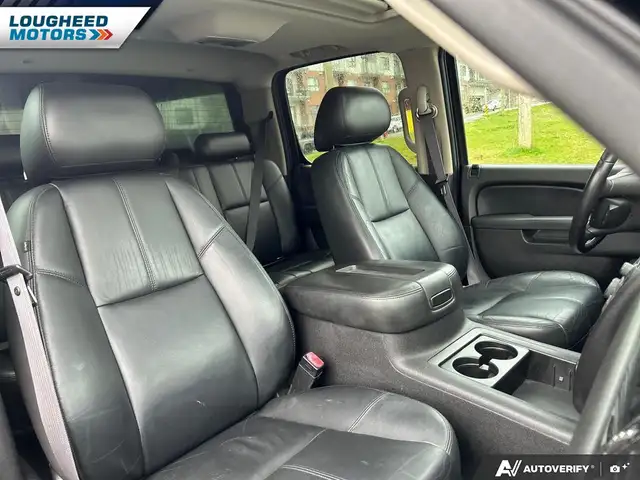 2011 Chevrolet Silverado 1500 LTZ Crew Cab 4WD - Photo 19