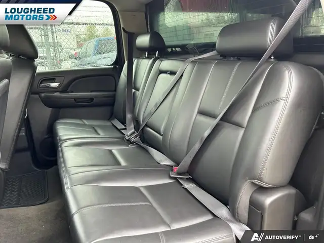 2011 Chevrolet Silverado 1500 LTZ Crew Cab 4WD - Photo 20