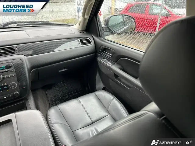 2011 Chevrolet Silverado 1500 LTZ Crew Cab 4WD - Photo 22